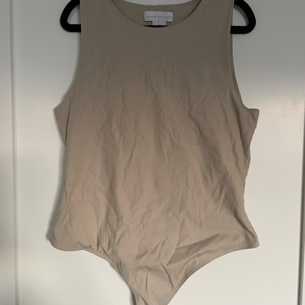House of Harlow 1960 Ribbed Sleeveless Top in Beige